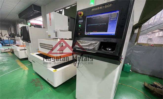 c9a619bc283d6c83a56325eaf788c40